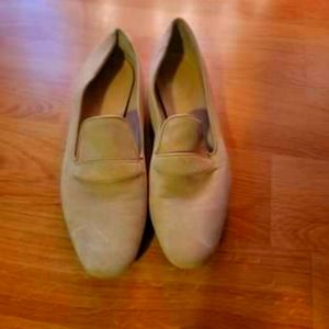 Women's J. Crew dress shoes